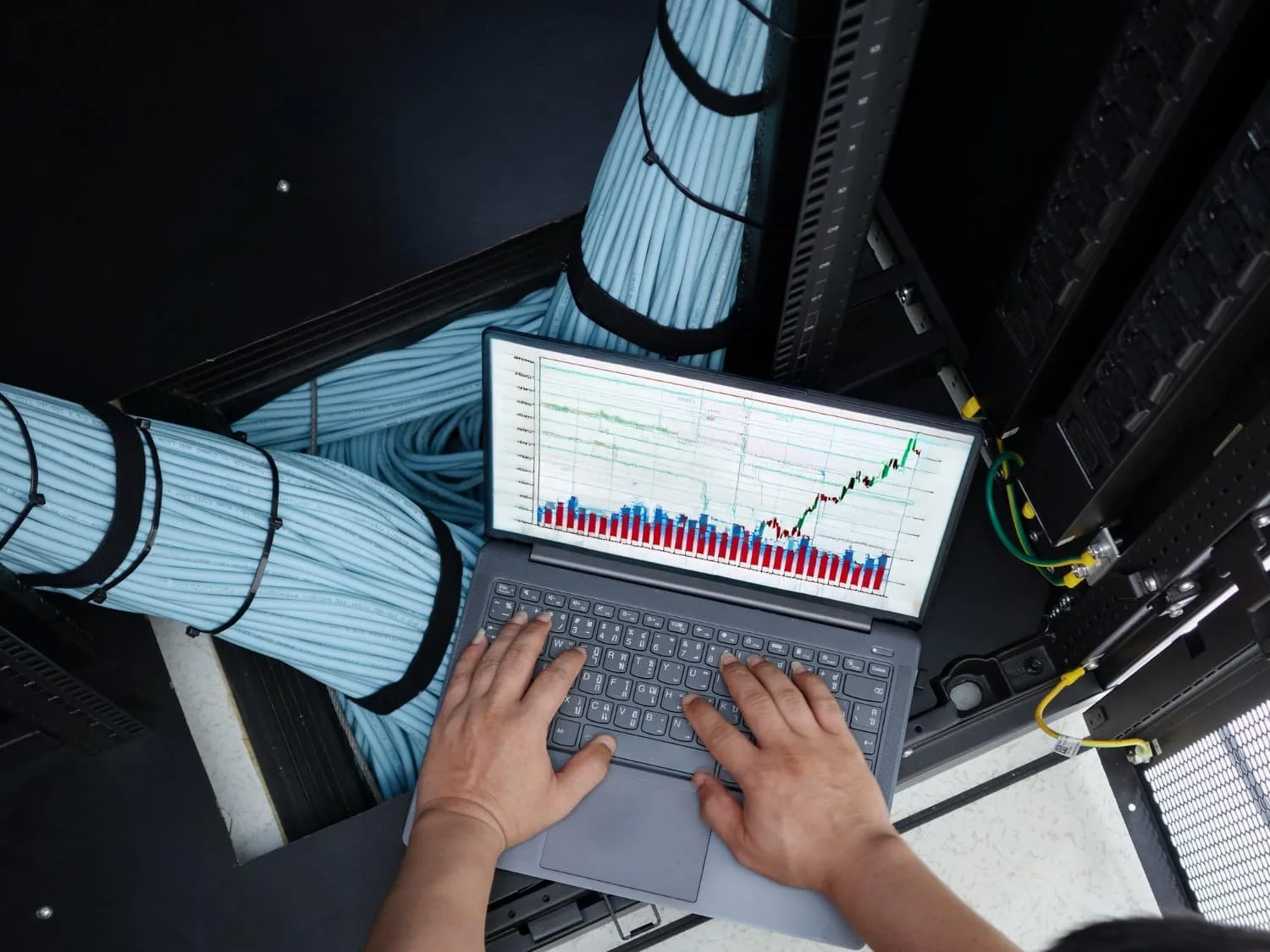 How to manage high and peak traffic effectively